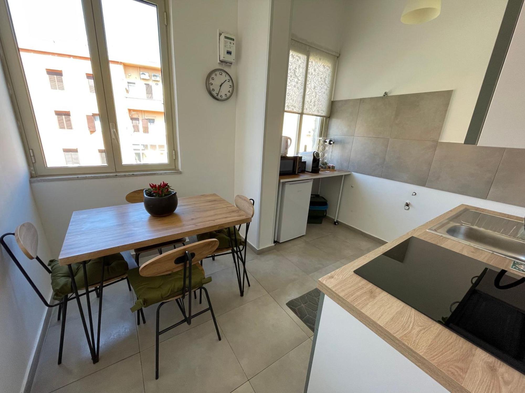 Appartamento Vicino Il Centro Палермо Екстериор снимка